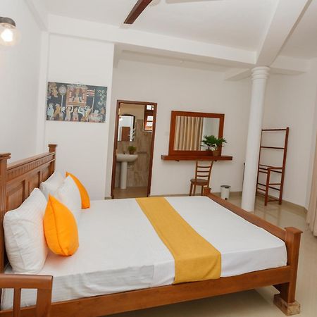 Villa Windfall Unawatuna Luaran gambar