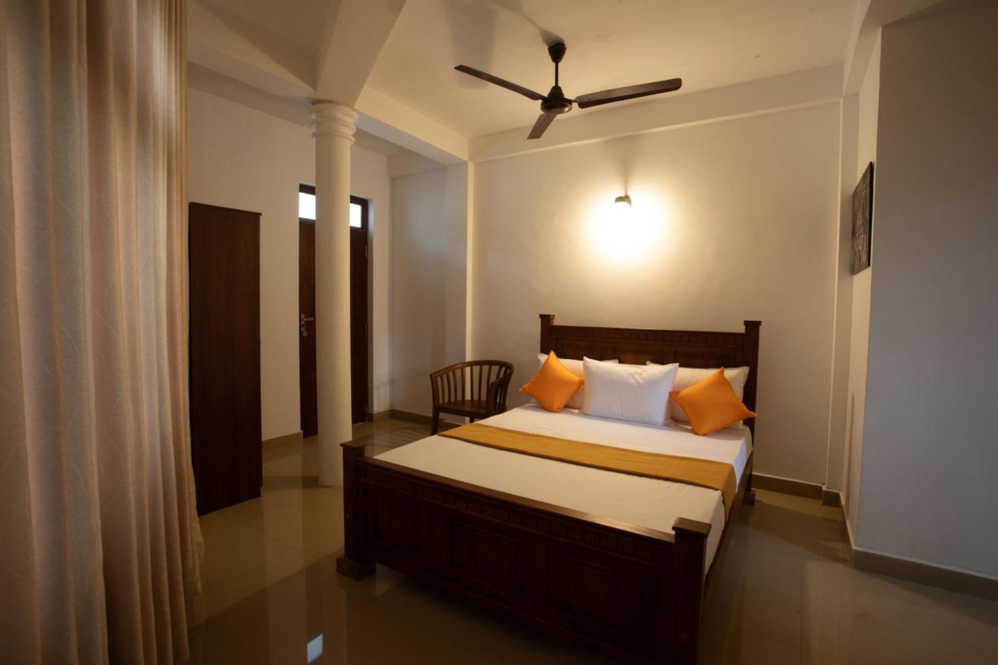 Villa Windfall Unawatuna Luaran gambar