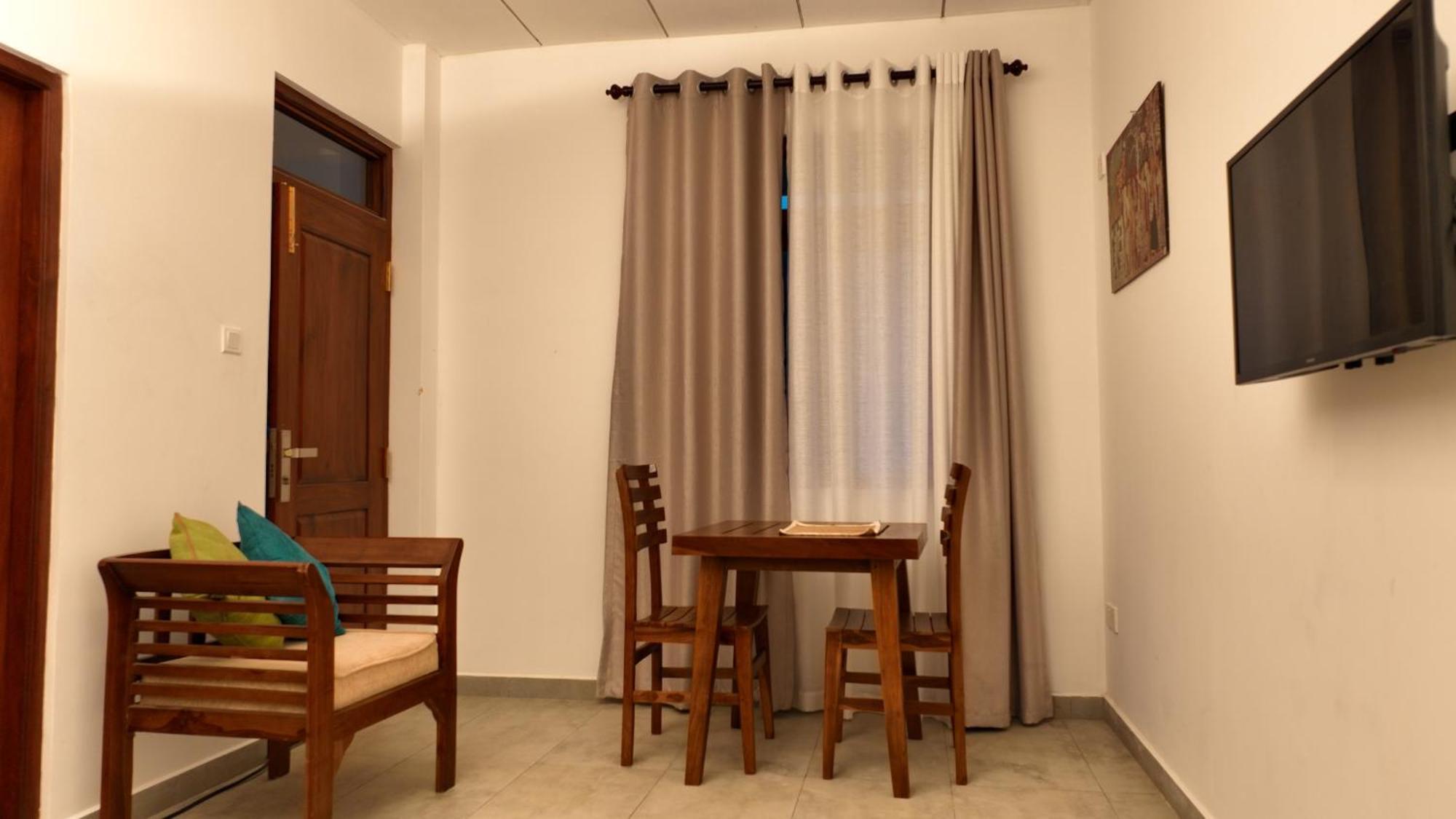Villa Windfall Unawatuna Luaran gambar